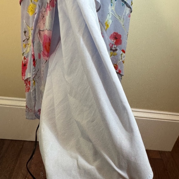 Rachelle Roy floral maxi, ruffles great movement semi sheer at waist size 0 - Picture 11 of 11